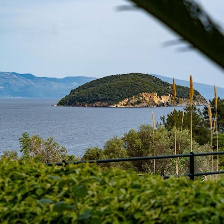 Sea Path Apartment PalaiónTsiflíkion Zewnętrze zdjęcie
