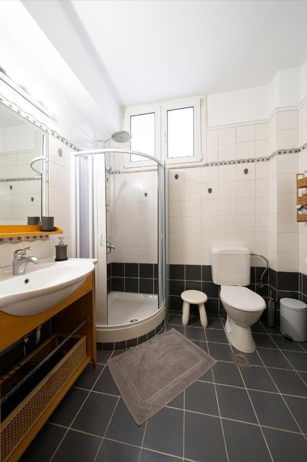 Sea Path Apartment PalaiónTsiflíkion Zewnętrze zdjęcie
