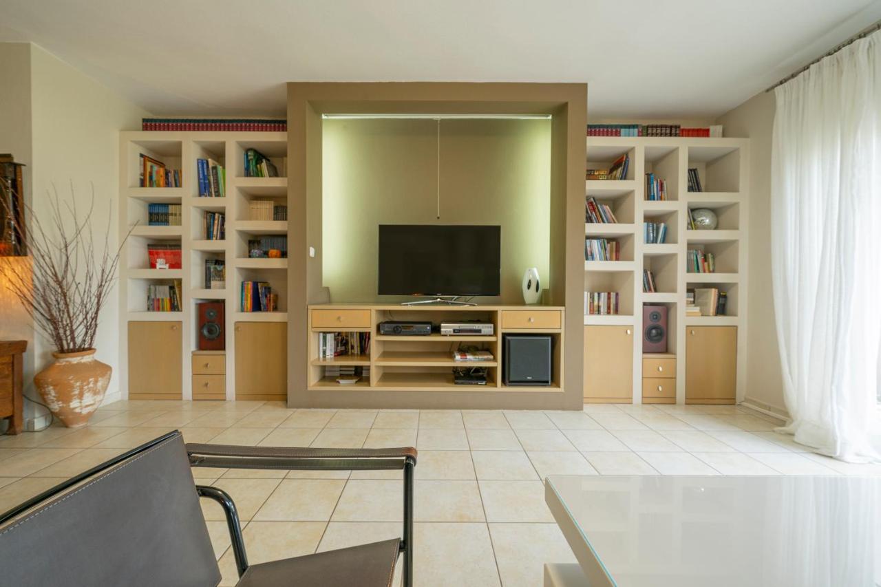 Sea Path Apartment PalaiónTsiflíkion Zewnętrze zdjęcie